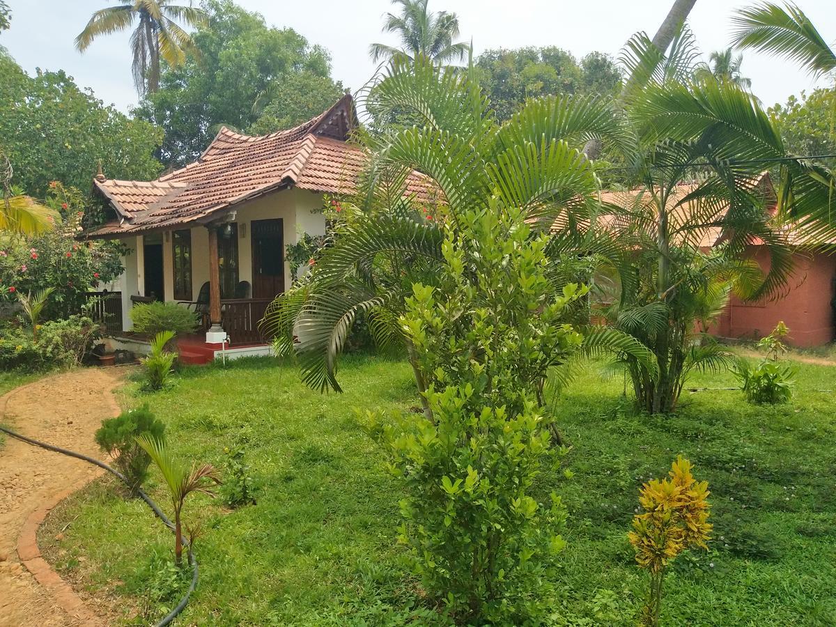 Pozhiyoram Ayurveda Beach Resort Alappuzha Zewnętrze zdjęcie