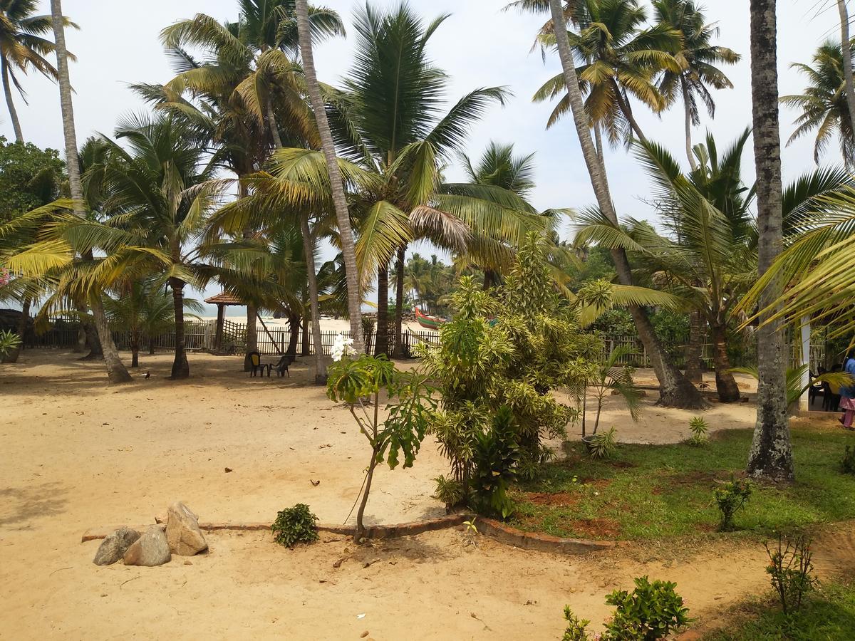 Pozhiyoram Ayurveda Beach Resort Alappuzha Zewnętrze zdjęcie
